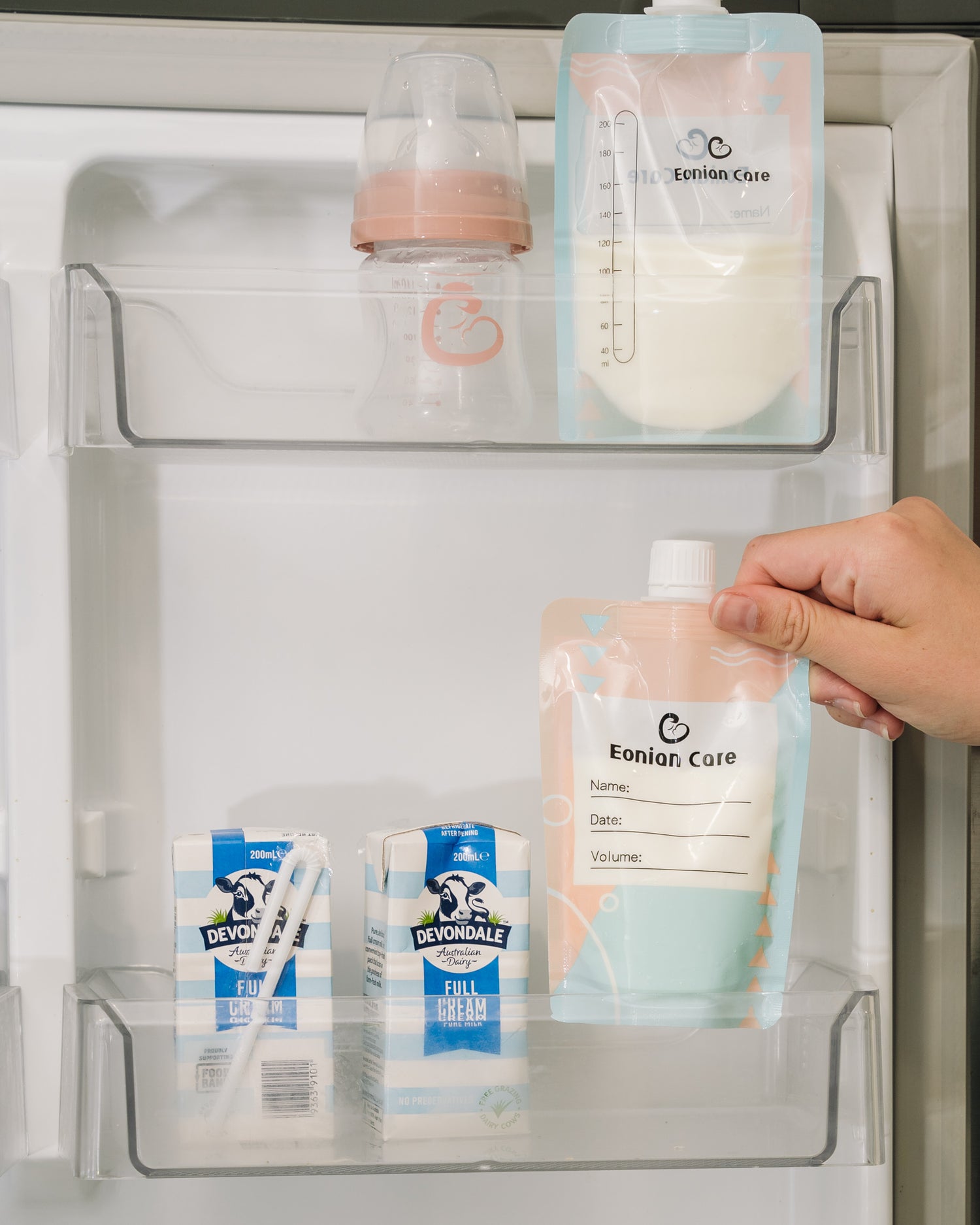 How Much Breast Milk Do I Need to Store Before Going Back to Work? | Eonian Care