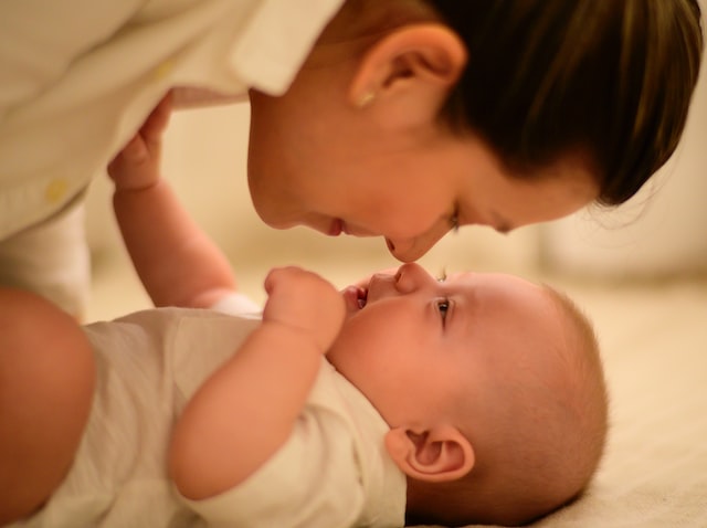 7 Helpful Tips and Advice for First-Time Mothers