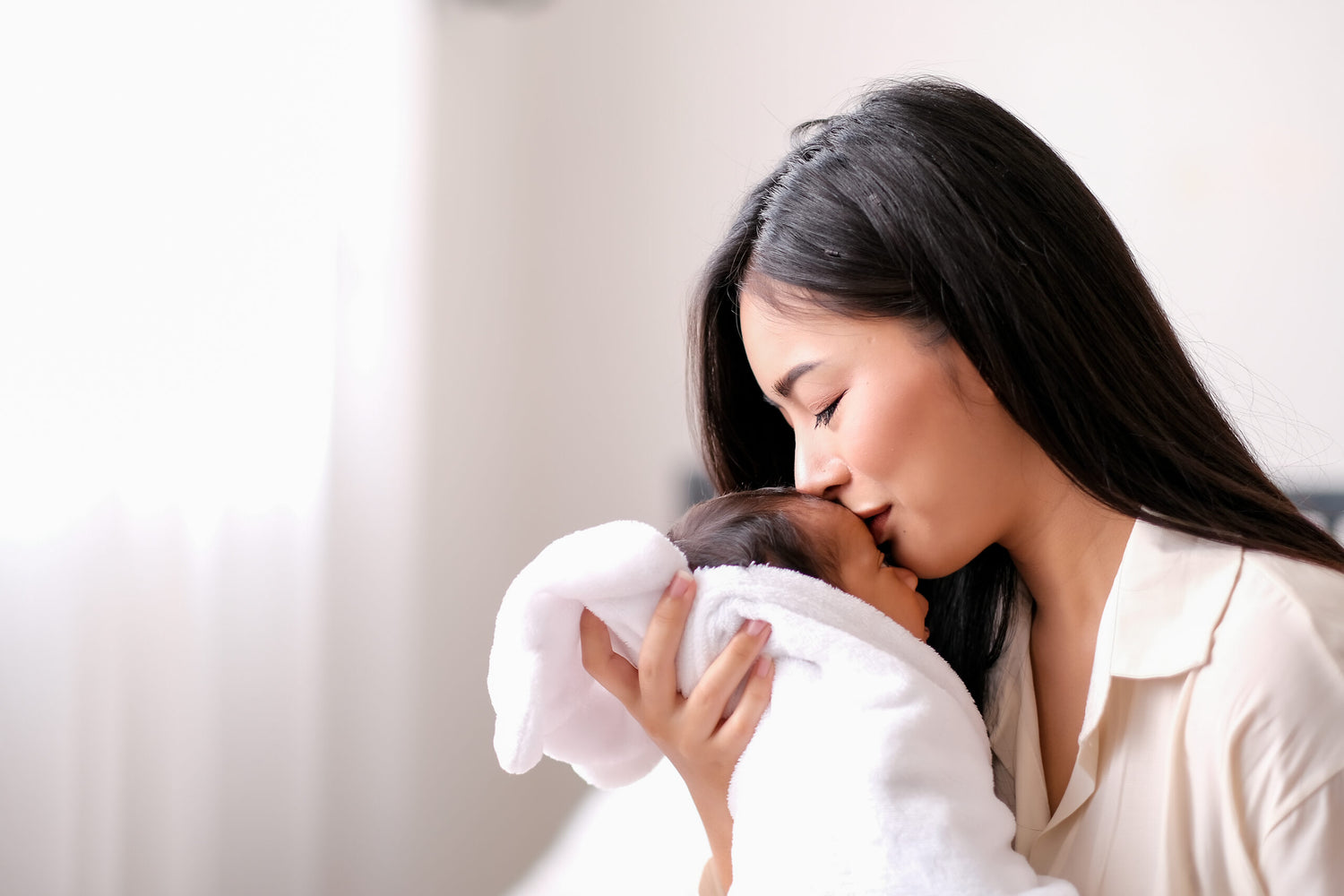 5 Solutions to Common Breastfeeding Problems